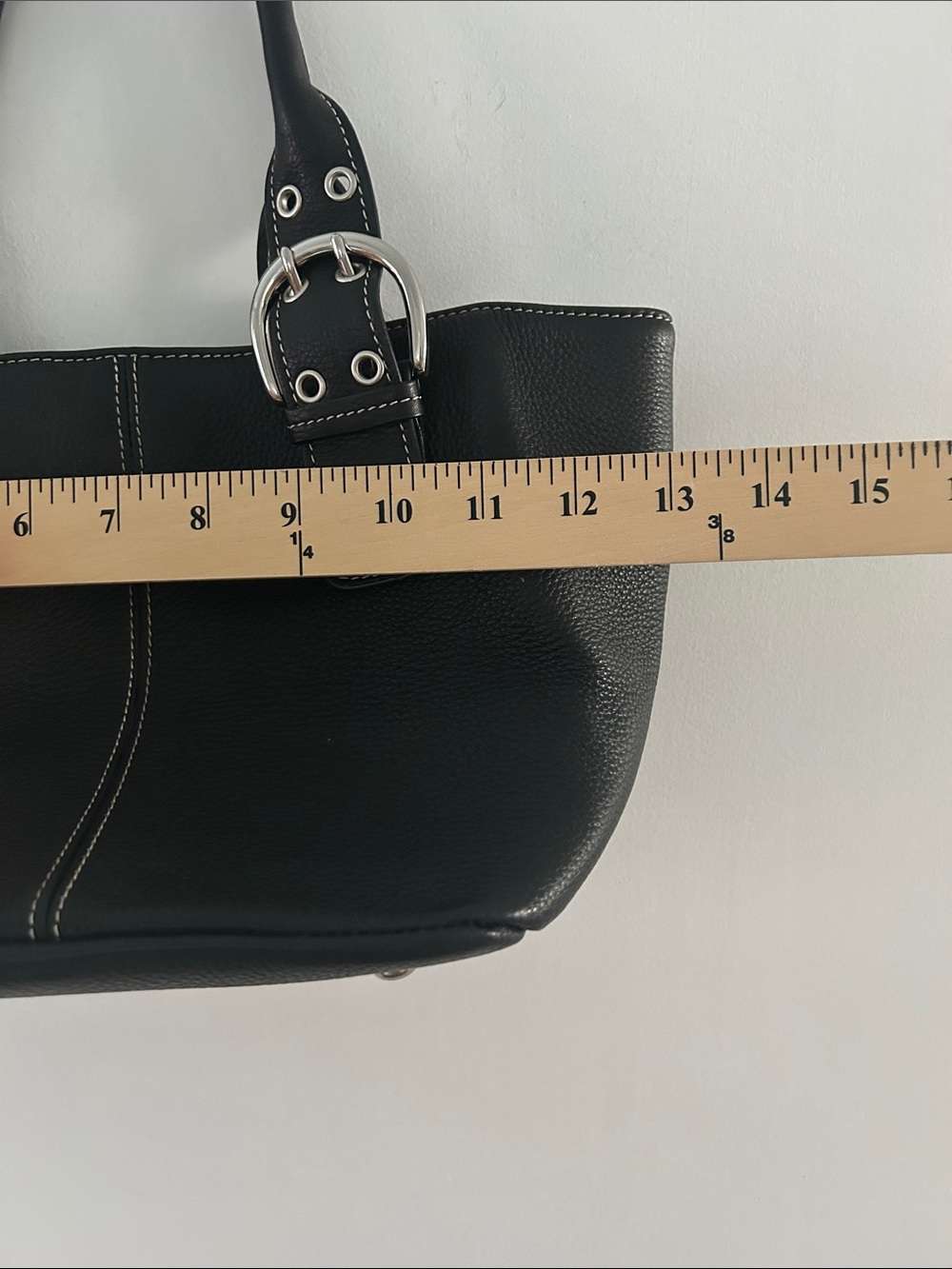 Tignanello Y2K Black Leather Shoulder Bag with Large Silver Buckles - Picture 7 of 13